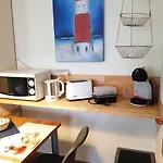 Apartment 5 Im Strandhaus Lobbe