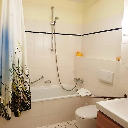 5 Im Strandhaus アパート ロープベ