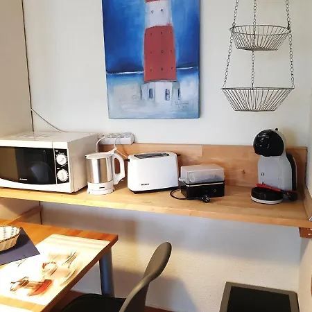 Apartment 5 Im Strandhaus Lobbe